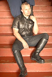 bootblack%20100.jpg