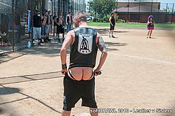 softBRAWL%202013%20-%20Leather%20v%20Sisters%20-%20DSC_6044.jpg