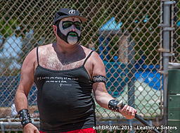 softBRAWL%202013%20-%20Leather%20v%20Sisters%20-%20DSC_6275.jpg