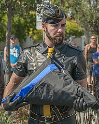 Leather%20Pride%20Flag%20-%20DSC_8037.jpg