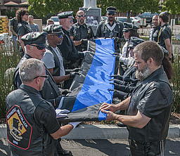 Leather%20Pride%20Flag%20-%20DSC_8129.jpg