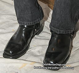 FMSD%20-%20Boot%20Blacking%20and%20Leather%20Care%20-%20DSC_0184.jpg