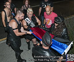 FMSD%20-%20Leather%20Pride%20Flag%20Lowering%202014%20-%20DSC_4983.jpg